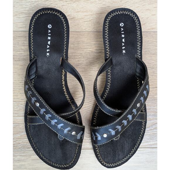 Airwalk Petey Sandal 8.5 Black Wedge Thong Silver Studded Comfort Padded Classic - Picture 2 of 12